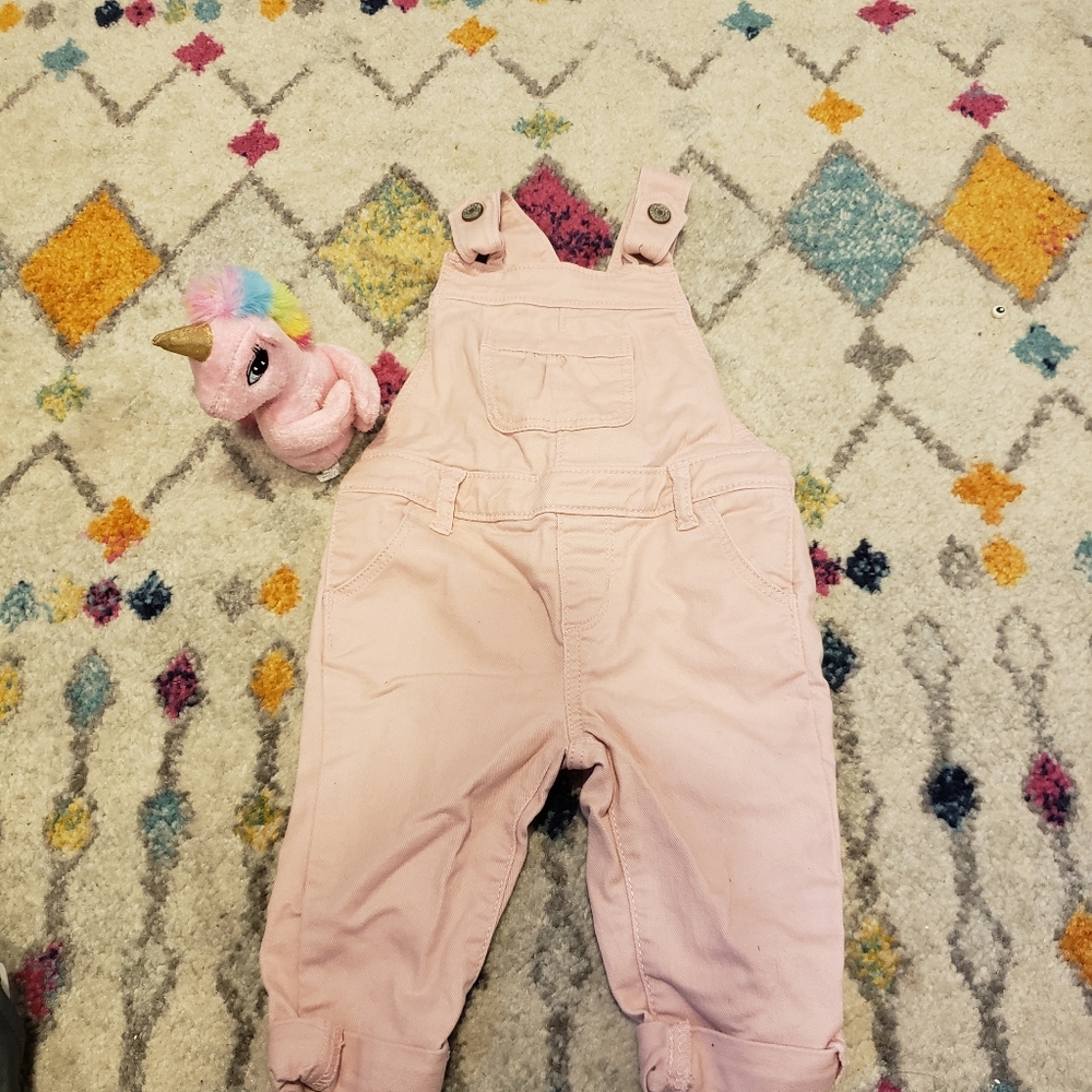 Girl's Overalls - Picture 6 of 6